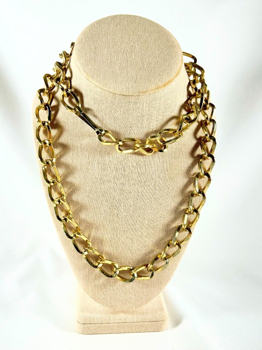 36 Inch Brilliant Gold Tone Over The Head Belcher Style Chain